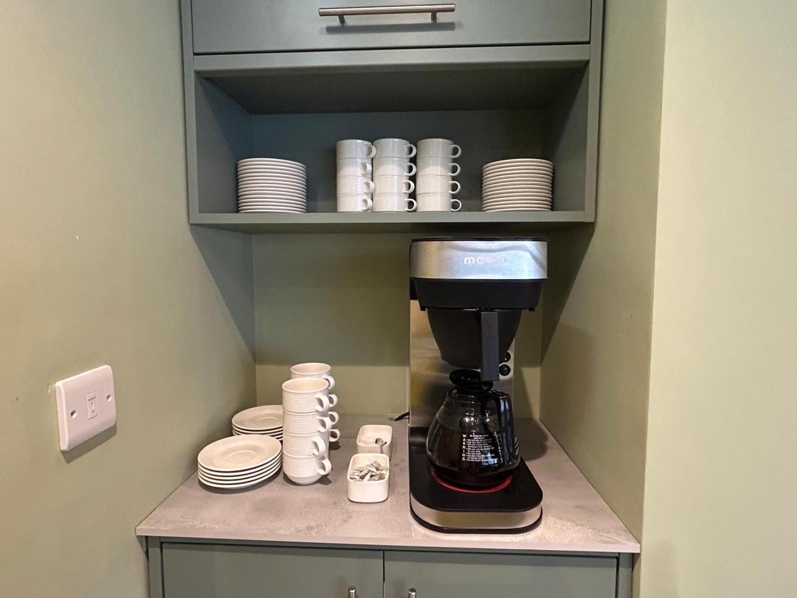 Hamilton Court Hotel Hoole チェスター エクステリア 写真